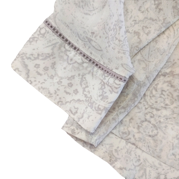 Semi sheer Maurices blouse   410 - Picture 5 of 9